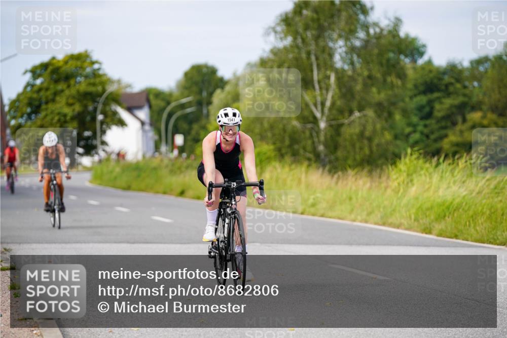 31.08.2025 - Elbe Triathlon Hamburg Michael Burmester http://msf.ph/oto/8682806 31.08.2025 11:06:09 Radfahren 1480, 1541 meine-sportfotos.de