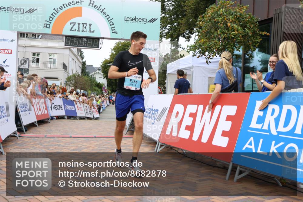 31.08.2025 - 21. Blankeneser Heldenlauf Strokosch-Dieckow http://msf.ph/oto/8682878 31.08.2025 12:04:33 Ziel 4118 meine-sportfotos.de