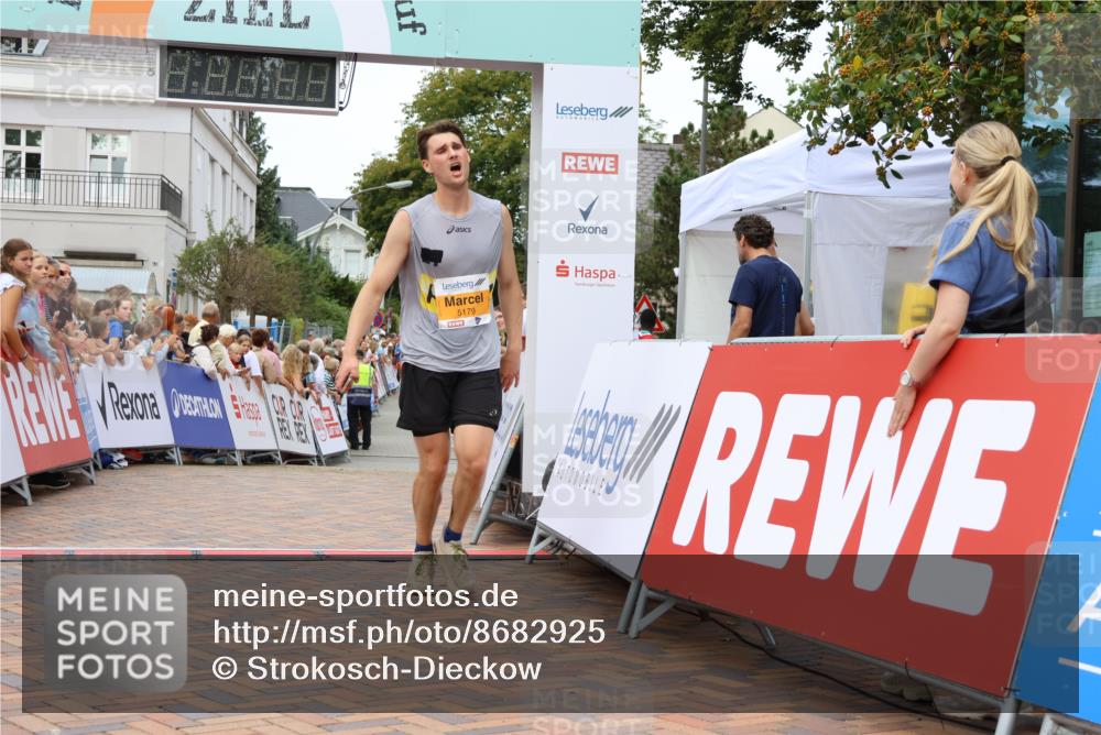 31.08.2025 - 21. Blankeneser Heldenlauf Strokosch-Dieckow http://msf.ph/oto/8682925 31.08.2025 12:04:20 Ziel 5179 meine-sportfotos.de