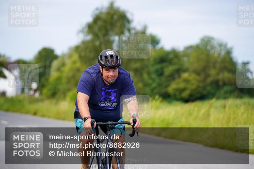 31.08.2025 - Elbe Triathlon Hamburg Michael Burmester http://msf.ph/oto/8682926 31.08.2025 11:07:00 Radfahren 952, 1172, 1333, 1561, 1618 meine-sportfotos.de