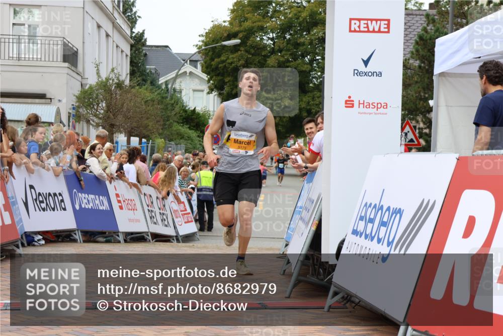 31.08.2025 - 21. Blankeneser Heldenlauf Strokosch-Dieckow http://msf.ph/oto/8682979 31.08.2025 12:04:19 Ziel 5179 meine-sportfotos.de