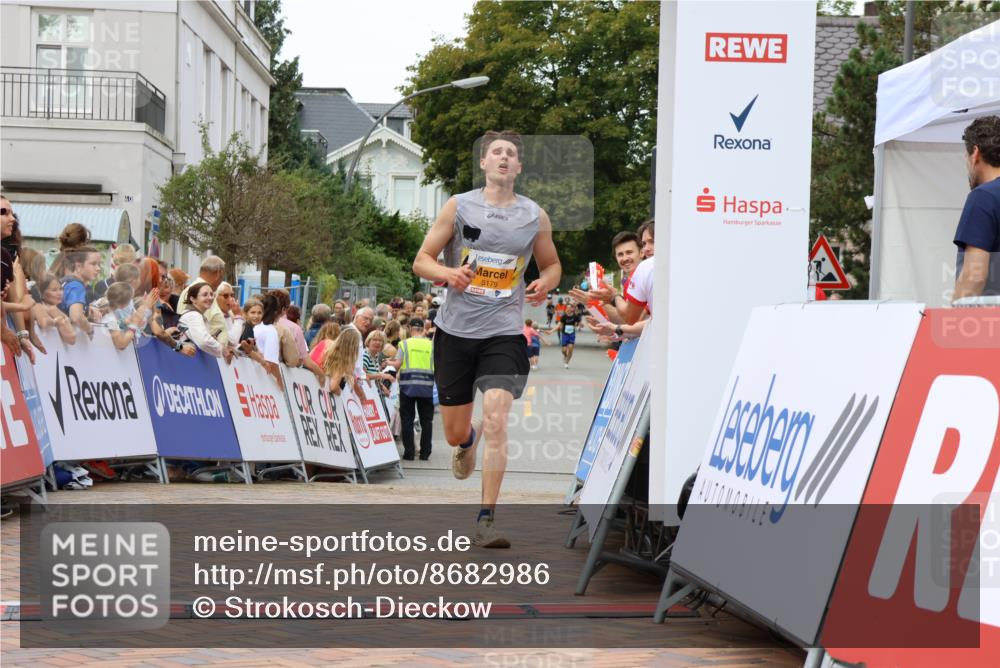 31.08.2025 - 21. Blankeneser Heldenlauf Strokosch-Dieckow http://msf.ph/oto/8682986 31.08.2025 12:04:19 Ziel 5179 meine-sportfotos.de