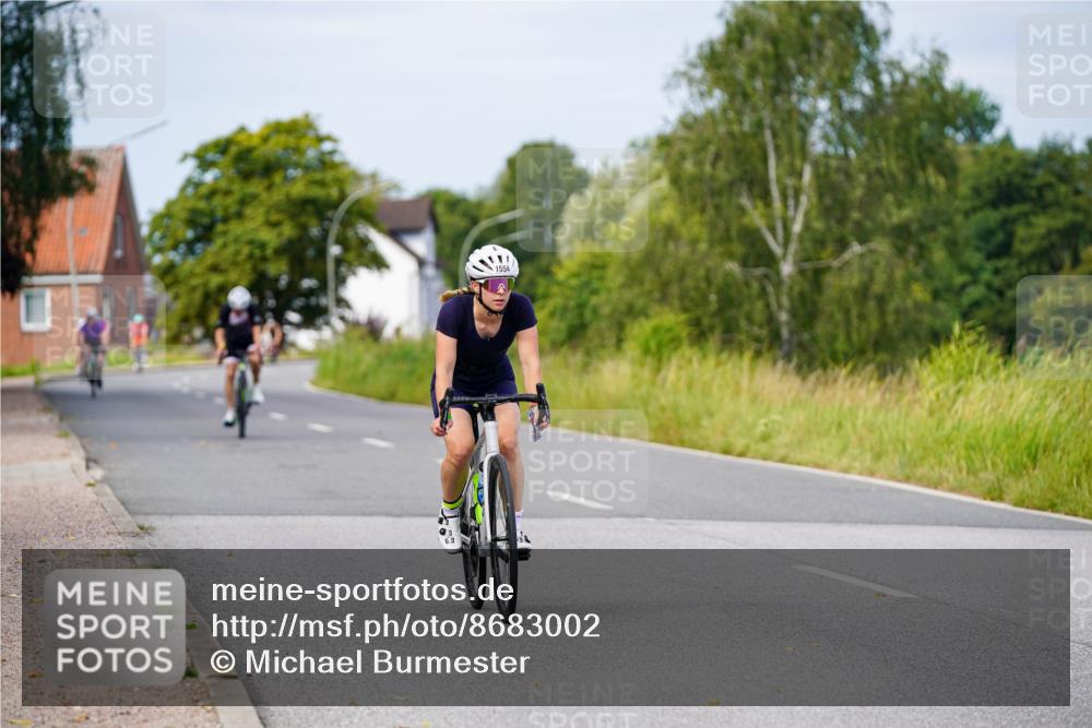 31.08.2025 - Elbe Triathlon Hamburg Michael Burmester http://msf.ph/oto/8683002 31.08.2025 11:07:29 Radfahren 1294, 1554, 1611 meine-sportfotos.de