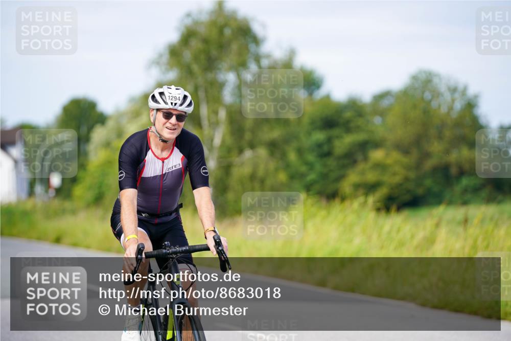 31.08.2025 - Elbe Triathlon Hamburg Michael Burmester http://msf.ph/oto/8683018 31.08.2025 11:07:35 Radfahren 1294, 1524 meine-sportfotos.de