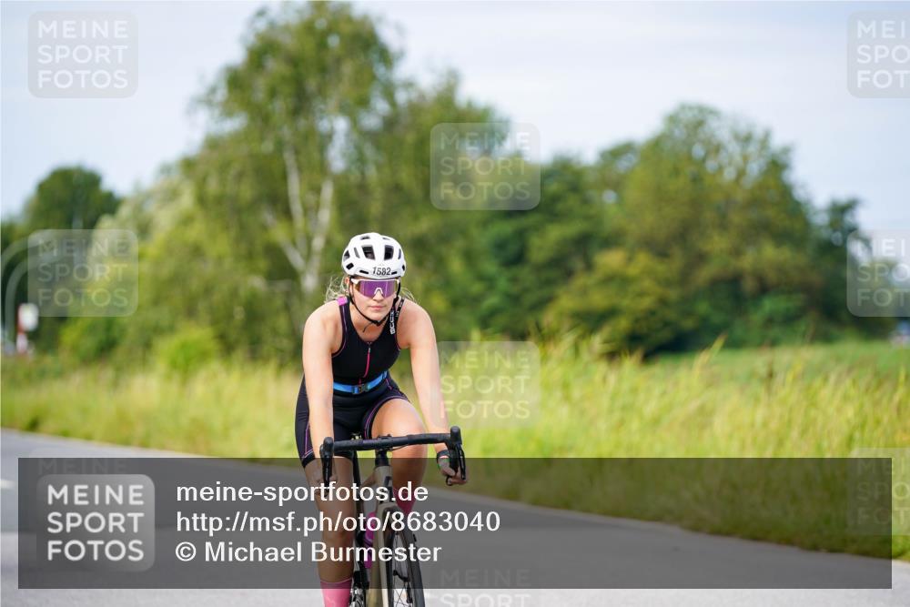 31.08.2025 - Elbe Triathlon Hamburg Michael Burmester http://msf.ph/oto/8683040 31.08.2025 11:07:42 Radfahren 1293, 1343, 1419, 1524, 1582, 1593 meine-sportfotos.de