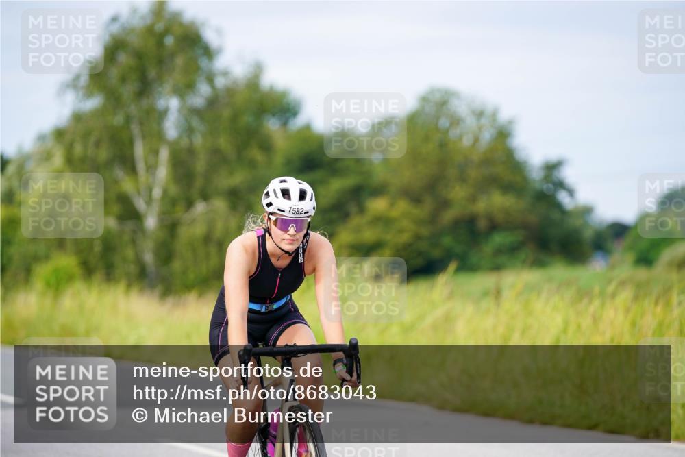 31.08.2025 - Elbe Triathlon Hamburg Michael Burmester http://msf.ph/oto/8683043 31.08.2025 11:07:42 Radfahren 1293, 1343, 1419, 1524, 1582, 1593 meine-sportfotos.de