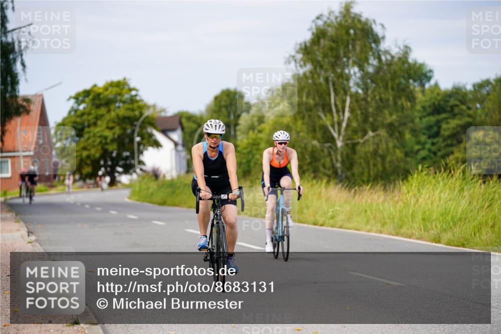 31.08.2025 - Elbe Triathlon Hamburg Michael Burmester http://msf.ph/oto/8683131 31.08.2025 11:08:35 Radfahren 1468, 1579 meine-sportfotos.de