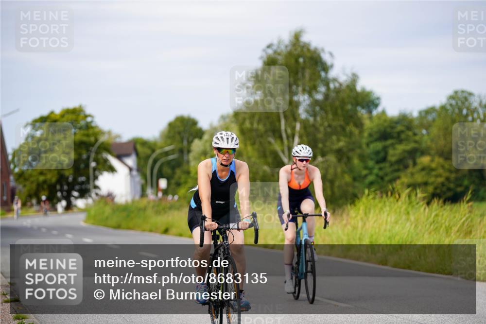 31.08.2025 - Elbe Triathlon Hamburg Michael Burmester http://msf.ph/oto/8683135 31.08.2025 11:08:35 Radfahren 1468, 1579 meine-sportfotos.de