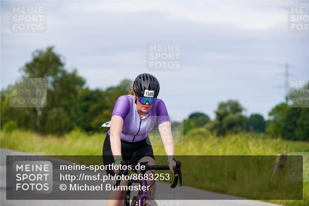 31.08.2025 - Elbe Triathlon Hamburg Michael Burmester http://msf.ph/oto/8683253 31.08.2025 11:09:36 Radfahren 1509, 1589 meine-sportfotos.de