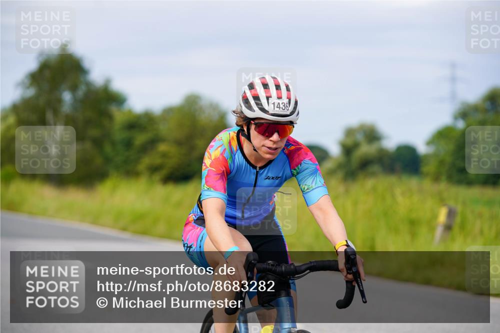 31.08.2025 - Elbe Triathlon Hamburg Michael Burmester http://msf.ph/oto/8683282 31.08.2025 11:09:58 Radfahren 1421, 1436, 1599, 1607 meine-sportfotos.de