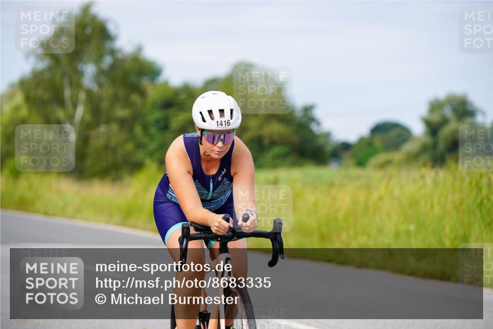 31.08.2025 - Elbe Triathlon Hamburg Michael Burmester http://msf.ph/oto/8683335 31.08.2025 11:10:22 Radfahren 1411, 1416, 1422, 1429, 1484, 1601 meine-sportfotos.de