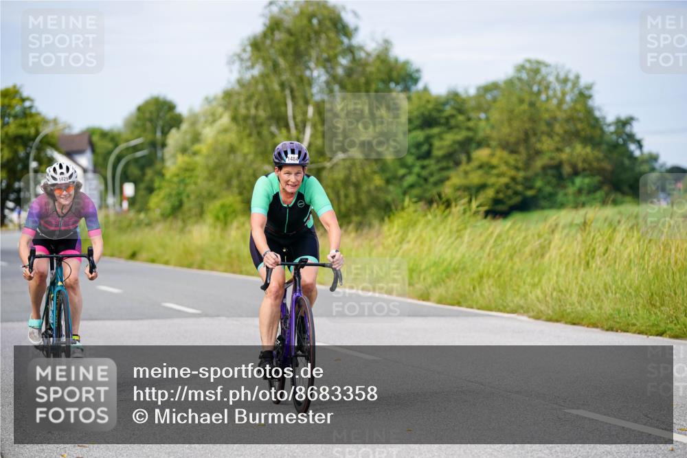 31.08.2025 - Elbe Triathlon Hamburg Michael Burmester http://msf.ph/oto/8683358 31.08.2025 11:10:28 Radfahren 1422, 1425, 1429, 1484, 1550, 1601 meine-sportfotos.de