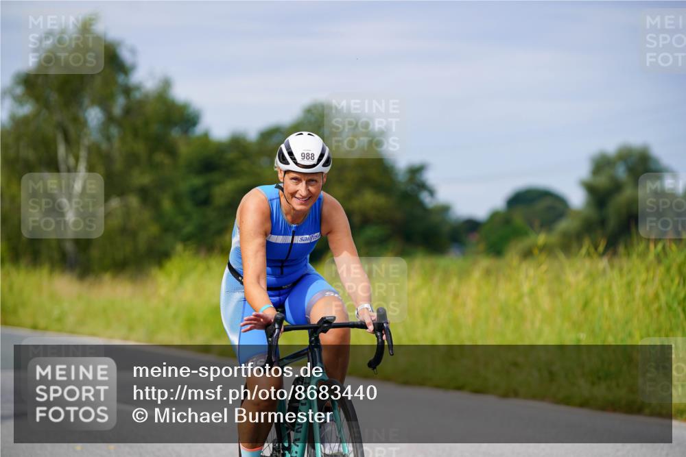 31.08.2025 - Elbe Triathlon Hamburg Michael Burmester http://msf.ph/oto/8683440 31.08.2025 11:10:48 Radfahren 988, 1365 meine-sportfotos.de