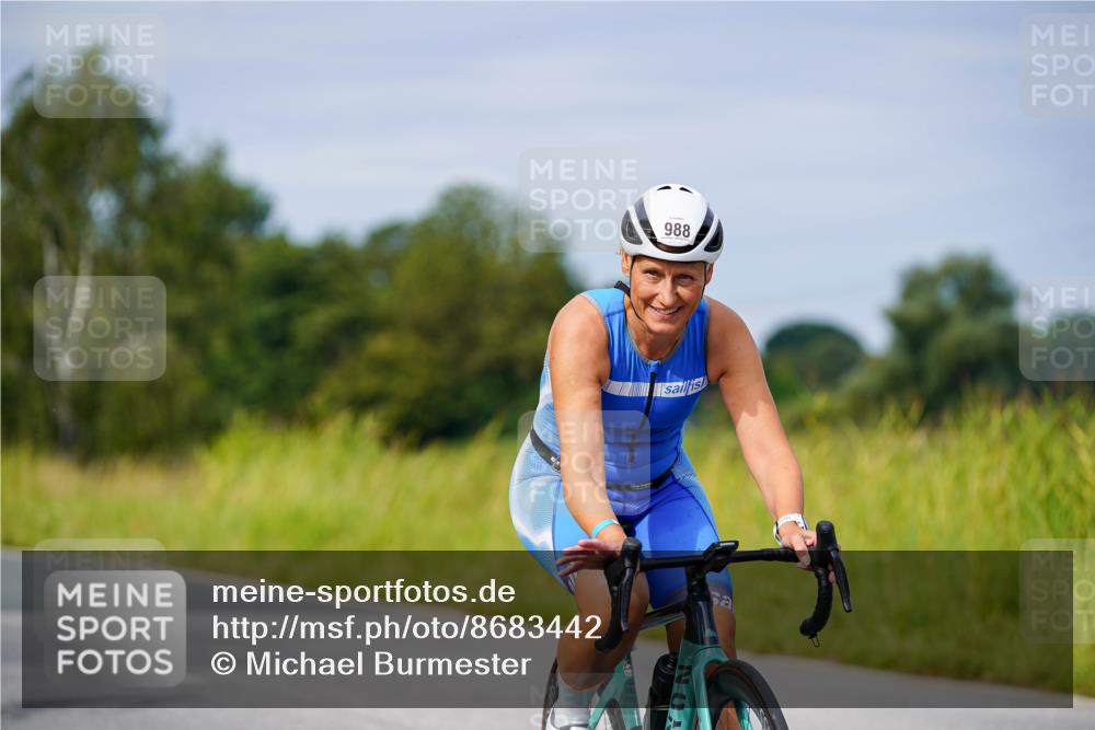 31.08.2025 - Elbe Triathlon Hamburg Michael Burmester http://msf.ph/oto/8683442 31.08.2025 11:10:48 Radfahren 988, 1365 meine-sportfotos.de