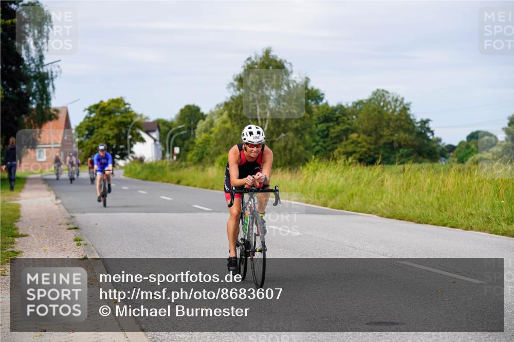 31.08.2025 - Elbe Triathlon Hamburg Michael Burmester http://msf.ph/oto/8683607 31.08.2025 11:12:28 Radfahren 1374, 1390, 1395, 1404, 1430, 1442, 1462, 1614, 1615 meine-sportfotos.de
