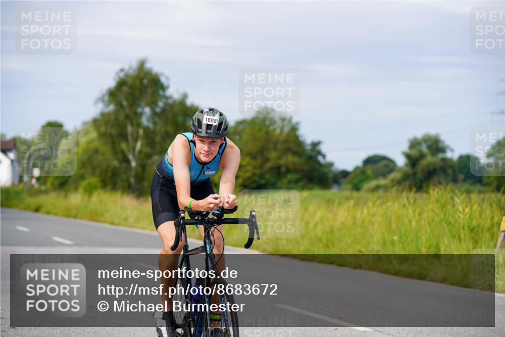 31.08.2025 - Elbe Triathlon Hamburg Michael Burmester http://msf.ph/oto/8683672 31.08.2025 11:12:56 Radfahren 1608 meine-sportfotos.de