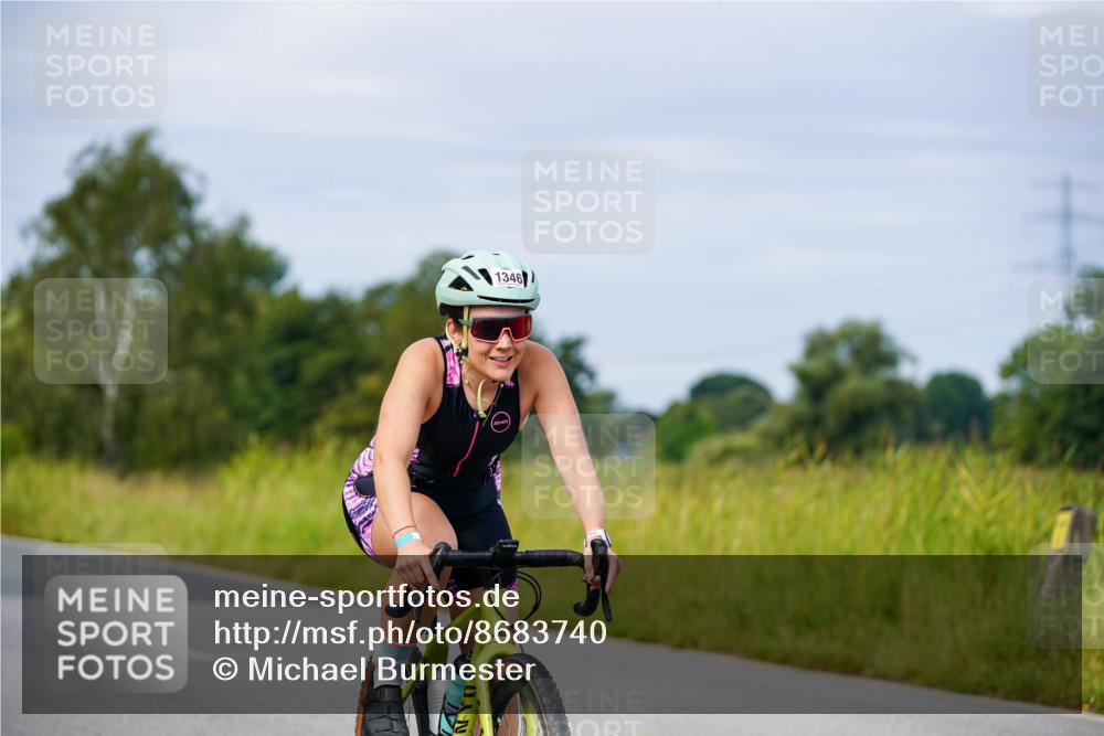 31.08.2025 - Elbe Triathlon Hamburg Michael Burmester http://msf.ph/oto/8683740 31.08.2025 11:14:07 Radfahren 1346, 1361, 1401, 1428 meine-sportfotos.de