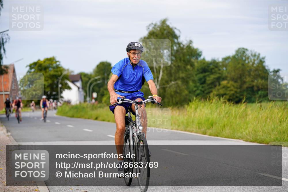 31.08.2025 - Elbe Triathlon Hamburg Michael Burmester http://msf.ph/oto/8683769 31.08.2025 11:14:22 Radfahren 1341, 1447, 1463, 1483 meine-sportfotos.de