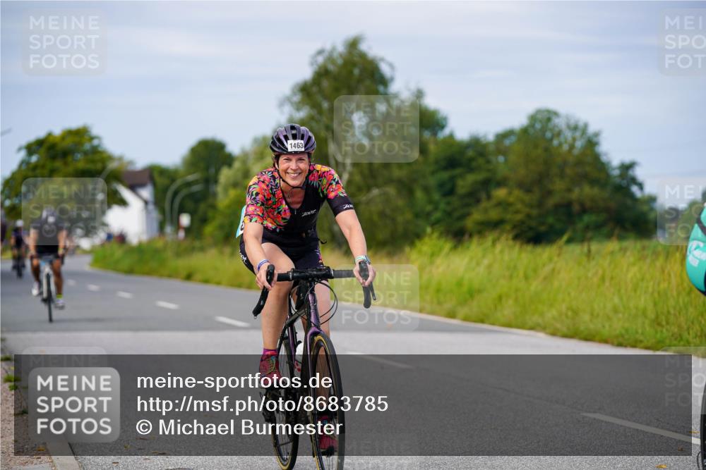 31.08.2025 - Elbe Triathlon Hamburg Michael Burmester http://msf.ph/oto/8683785 31.08.2025 11:14:28 Radfahren 1040, 1447, 1463 meine-sportfotos.de