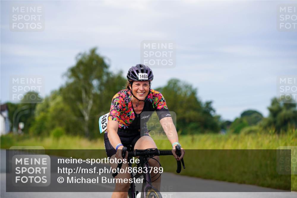 31.08.2025 - Elbe Triathlon Hamburg Michael Burmester http://msf.ph/oto/8683789 31.08.2025 11:14:28 Radfahren 1040, 1447, 1463 meine-sportfotos.de