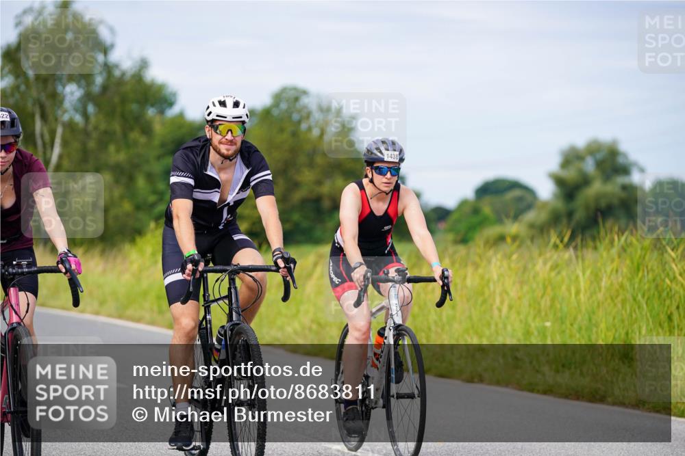 31.08.2025 - Elbe Triathlon Hamburg Michael Burmester http://msf.ph/oto/8683811 31.08.2025 11:14:37 Radfahren 1377, 1438, 1502, 1504, 1522 meine-sportfotos.de