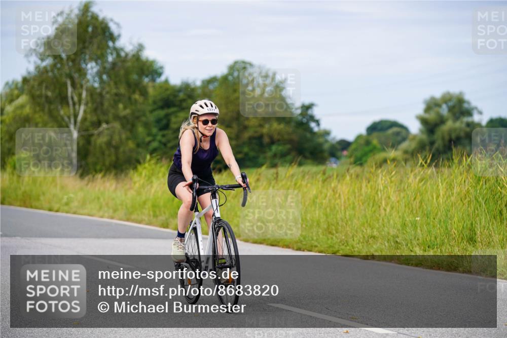 31.08.2025 - Elbe Triathlon Hamburg Michael Burmester http://msf.ph/oto/8683820 31.08.2025 11:14:39 Radfahren 1377, 1438, 1474, 1502, 1504, 1522, 1604 meine-sportfotos.de