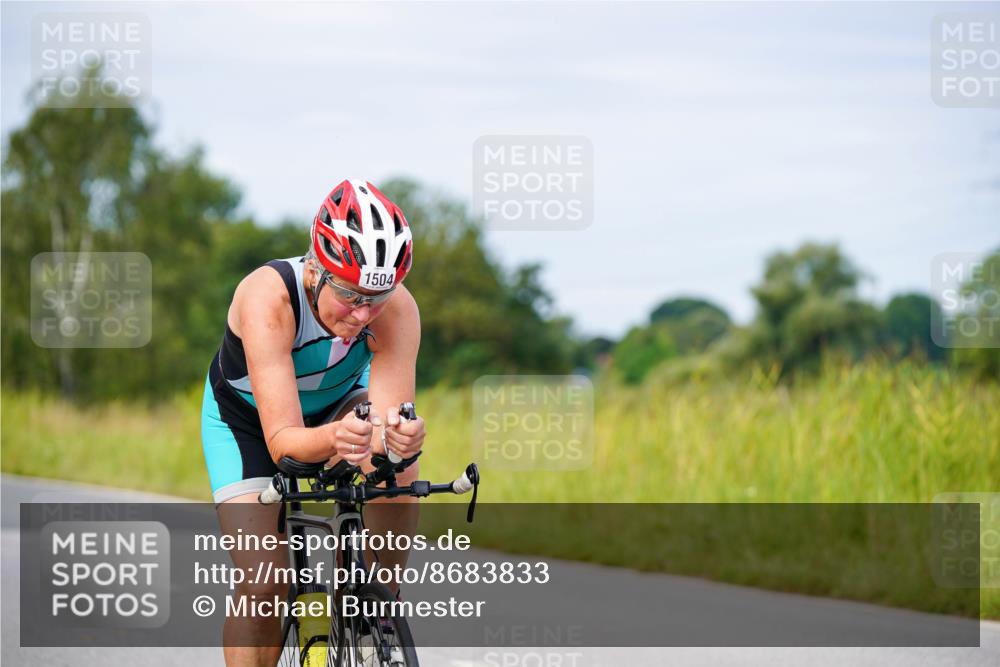 31.08.2025 - Elbe Triathlon Hamburg Michael Burmester http://msf.ph/oto/8683833 31.08.2025 11:14:43 Radfahren 1377, 1407, 1474, 1502, 1504, 1604 meine-sportfotos.de