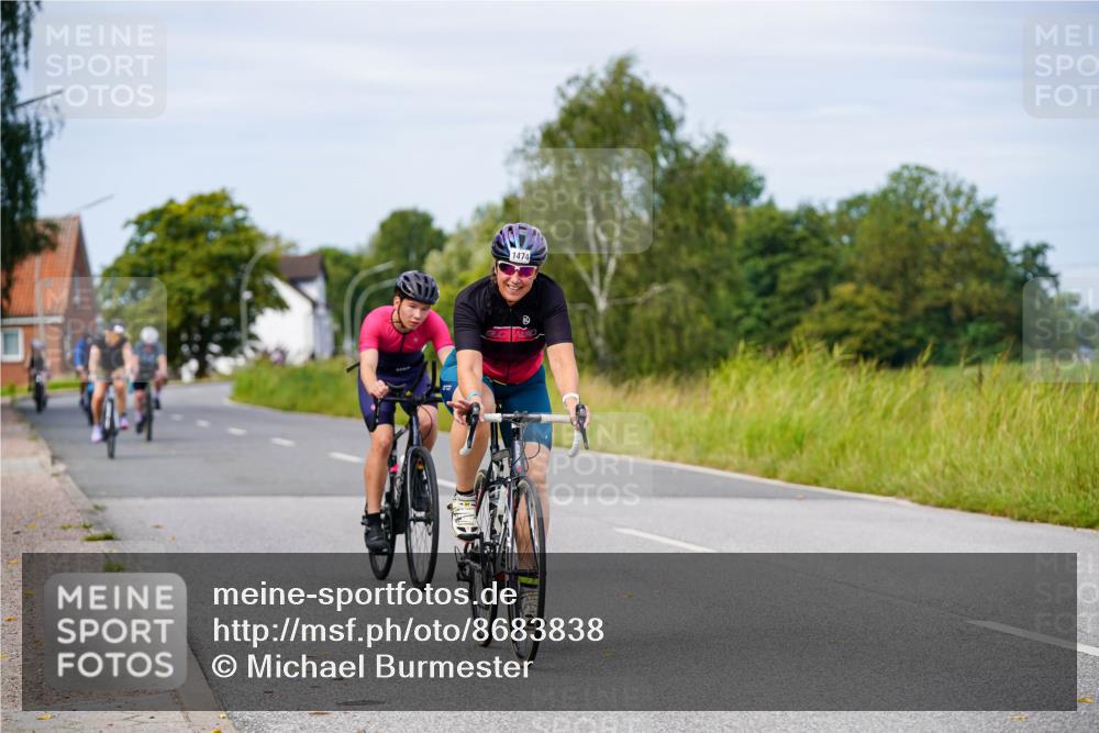 31.08.2025 - Elbe Triathlon Hamburg Michael Burmester http://msf.ph/oto/8683838 31.08.2025 11:14:46 Radfahren 1363, 1407, 1474, 1475, 1504, 1604 meine-sportfotos.de