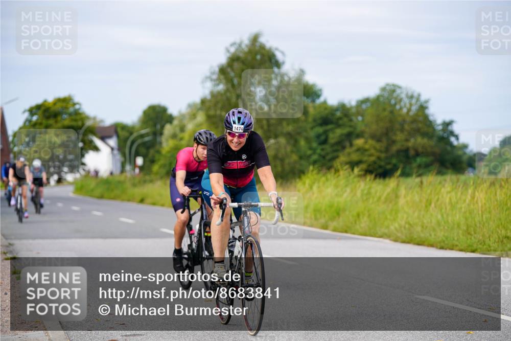 31.08.2025 - Elbe Triathlon Hamburg Michael Burmester http://msf.ph/oto/8683841 31.08.2025 11:14:46 Radfahren 1363, 1407, 1474, 1475, 1504, 1604 meine-sportfotos.de