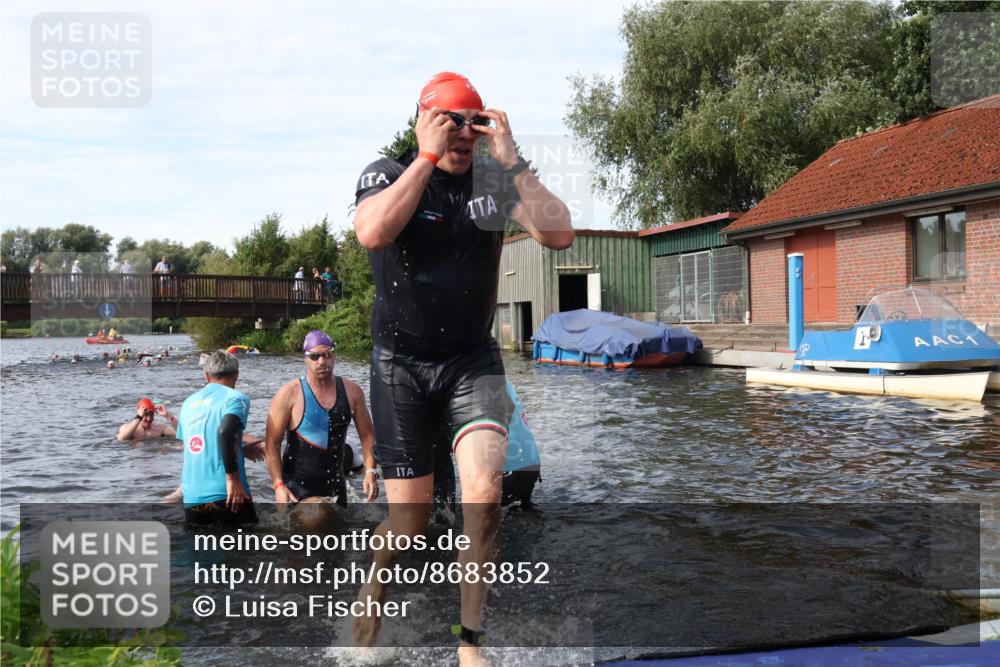31.08.2025 - Elbe Triathlon Hamburg Luisa Fischer http://msf.ph/oto/8683852 31.08.2025 10:20:49 Schwimmen 1147, 1174, 1190, 1193, 1225, 1227, 1234, 1241 meine-sportfotos.de