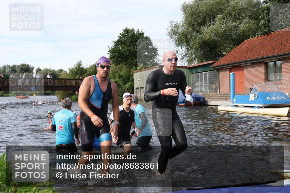 31.08.2025 - Elbe Triathlon Hamburg Luisa Fischer http://msf.ph/oto/8683861 31.08.2025 10:20:51 Schwimmen 1147, 1174, 1190, 1225, 1227, 1234, 1241 meine-sportfotos.de