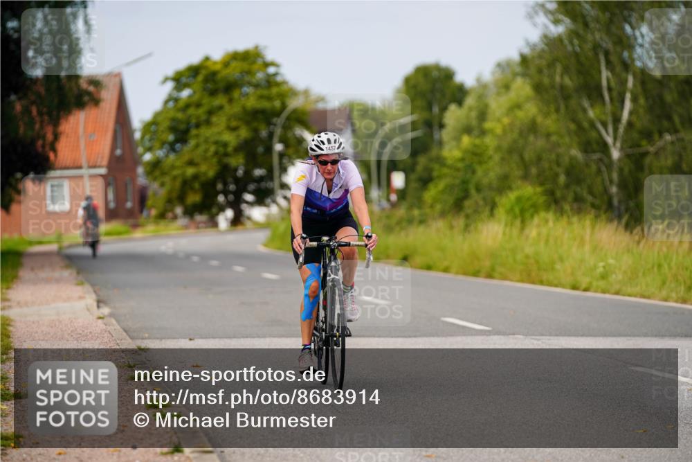 31.08.2025 - Elbe Triathlon Hamburg Michael Burmester http://msf.ph/oto/8683914 31.08.2025 11:15:10 Radfahren 1457, 1617 meine-sportfotos.de