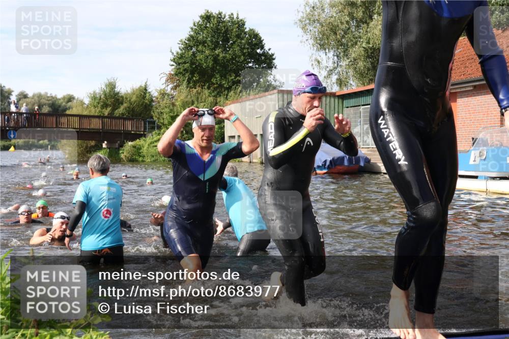 31.08.2025 - Elbe Triathlon Hamburg Luisa Fischer http://msf.ph/oto/8683977 31.08.2025 10:21:39 Schwimmen 1114, 1139, 1157, 1176, 1195, 1204, 1205, 1213, 1223, 1238, 1240 meine-sportfotos.de