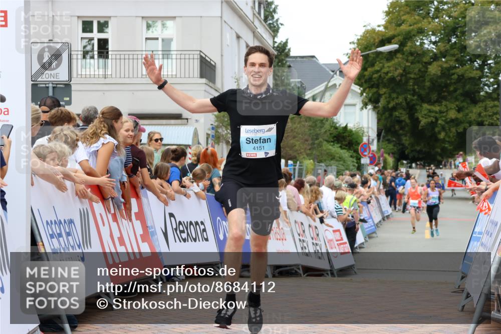 31.08.2025 - 21. Blankeneser Heldenlauf Strokosch-Dieckow http://msf.ph/oto/8684112 31.08.2025 12:03:20 Ziel 4151 meine-sportfotos.de