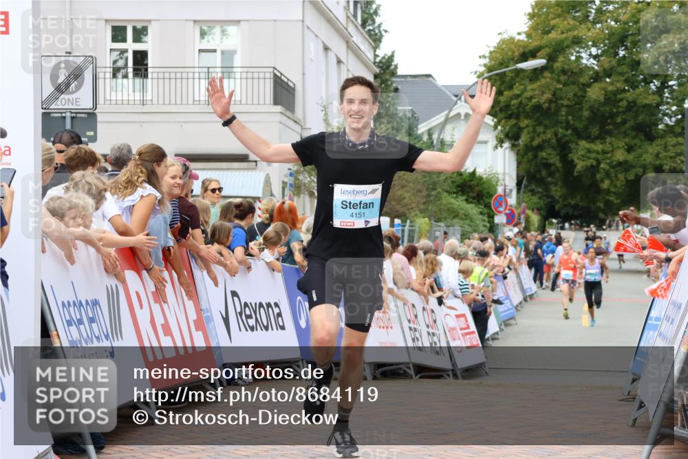 31.08.2025 - 21. Blankeneser Heldenlauf Strokosch-Dieckow http://msf.ph/oto/8684119 31.08.2025 12:03:20 Ziel 4151 meine-sportfotos.de