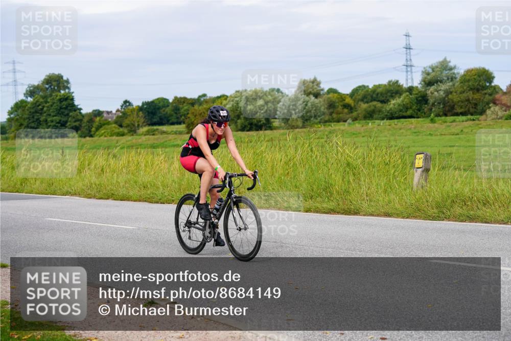 31.08.2025 - Elbe Triathlon Hamburg Michael Burmester http://msf.ph/oto/8684149 31.08.2025 11:18:21 Radfahren 1399, 1426, 1459, 1512, 1519 meine-sportfotos.de