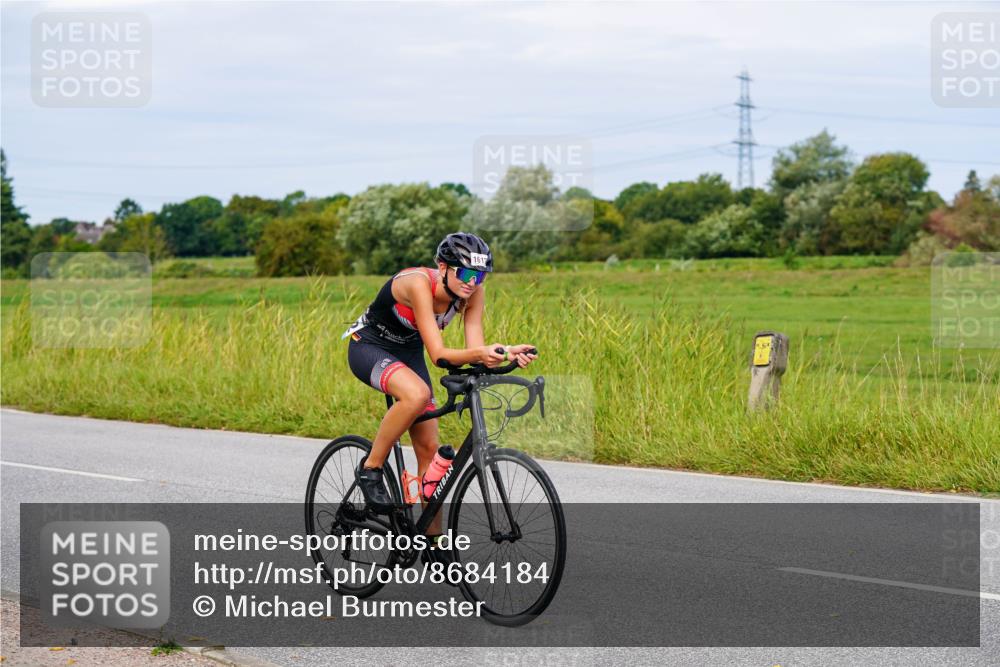 31.08.2025 - Elbe Triathlon Hamburg Michael Burmester http://msf.ph/oto/8684184 31.08.2025 11:18:40 Radfahren 1362, 1423, 1612 meine-sportfotos.de