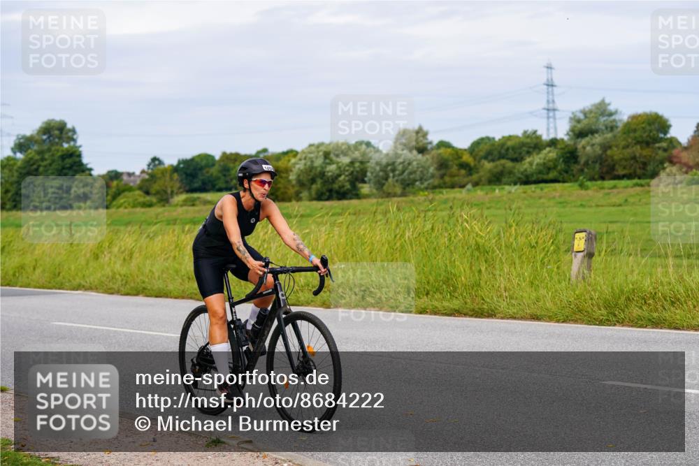 31.08.2025 - Elbe Triathlon Hamburg Michael Burmester http://msf.ph/oto/8684222 31.08.2025 11:18:59 Radfahren 1452 meine-sportfotos.de