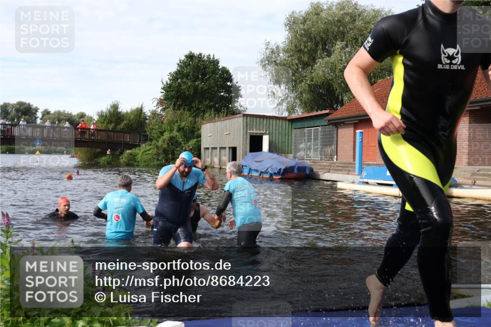 31.08.2025 - Elbe Triathlon Hamburg Luisa Fischer http://msf.ph/oto/8684223 31.08.2025 10:23:17 Schwimmen 1113, 1135, 1159, 1166, 1222, 1236 meine-sportfotos.de