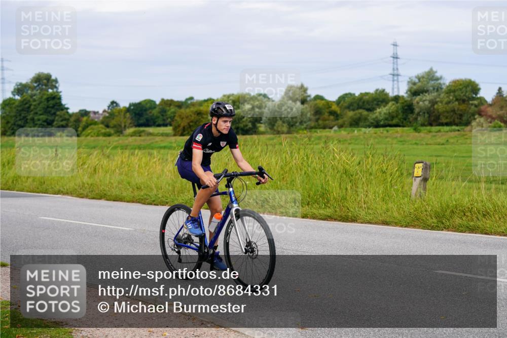 31.08.2025 - Elbe Triathlon Hamburg Michael Burmester http://msf.ph/oto/8684331 31.08.2025 11:19:54 Radfahren 1597 meine-sportfotos.de