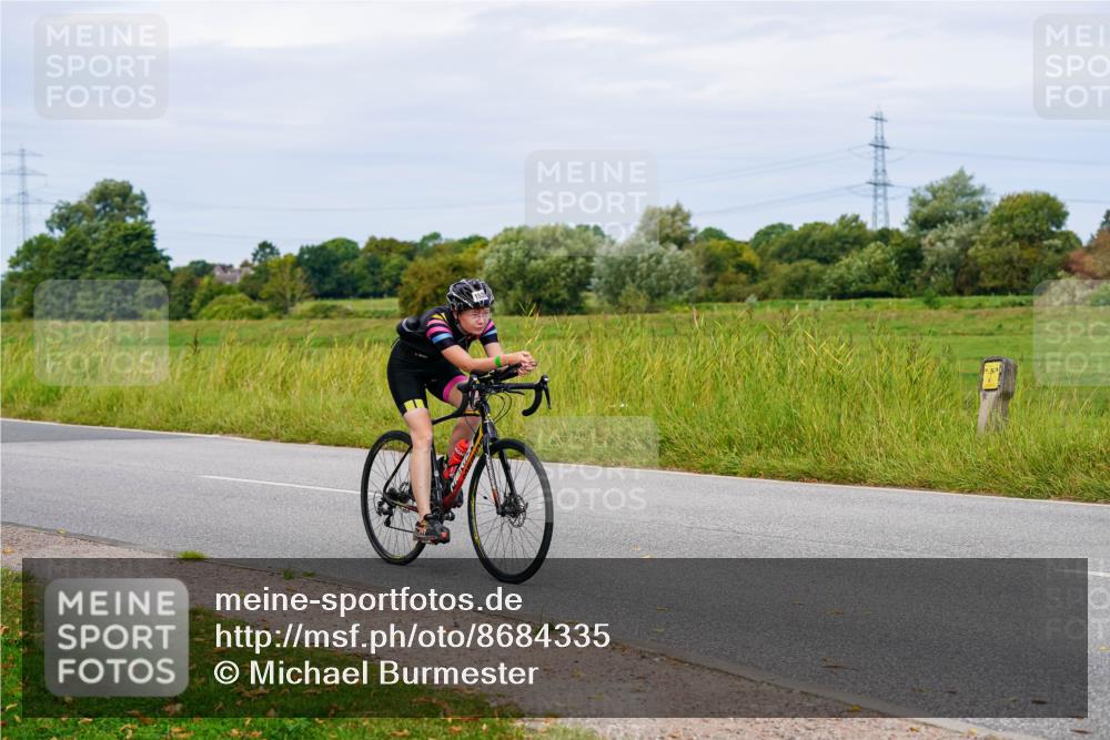 31.08.2025 - Elbe Triathlon Hamburg Michael Burmester http://msf.ph/oto/8684335 31.08.2025 11:20:02 Radfahren 1530, 1572 meine-sportfotos.de