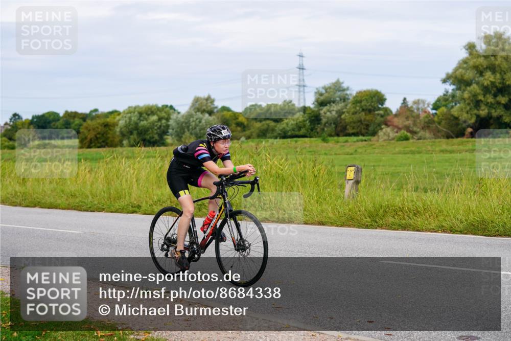 31.08.2025 - Elbe Triathlon Hamburg Michael Burmester http://msf.ph/oto/8684338 31.08.2025 11:20:02 Radfahren 1530, 1572 meine-sportfotos.de