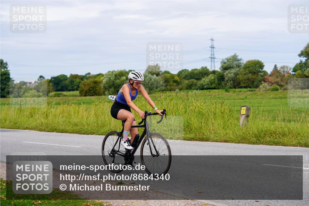 31.08.2025 - Elbe Triathlon Hamburg Michael Burmester http://msf.ph/oto/8684340 31.08.2025 11:20:07 Radfahren 1348, 1453, 1572 meine-sportfotos.de