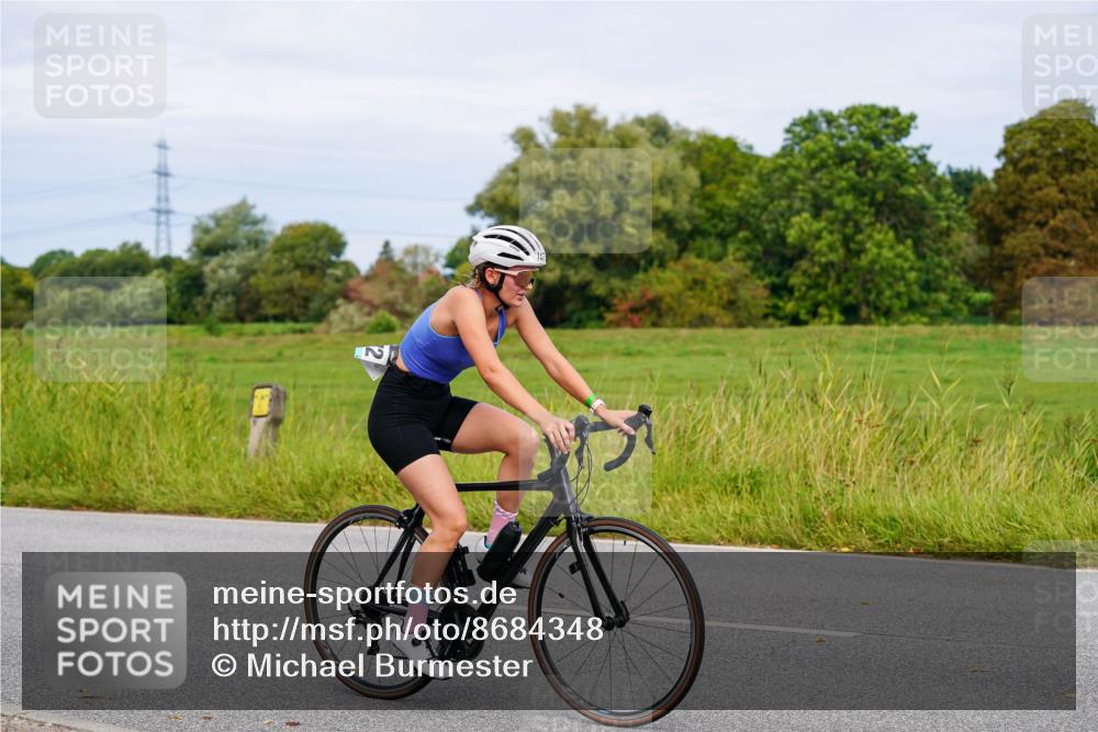 31.08.2025 - Elbe Triathlon Hamburg Michael Burmester http://msf.ph/oto/8684348 31.08.2025 11:20:07 Radfahren 1348, 1453, 1572 meine-sportfotos.de