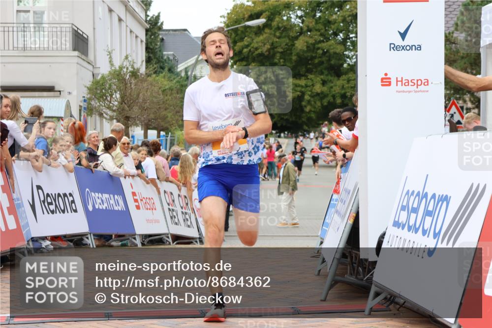 31.08.2025 - 21. Blankeneser Heldenlauf Strokosch-Dieckow http://msf.ph/oto/8684362 31.08.2025 12:02:49 Ziel 5376, 4425 meine-sportfotos.de