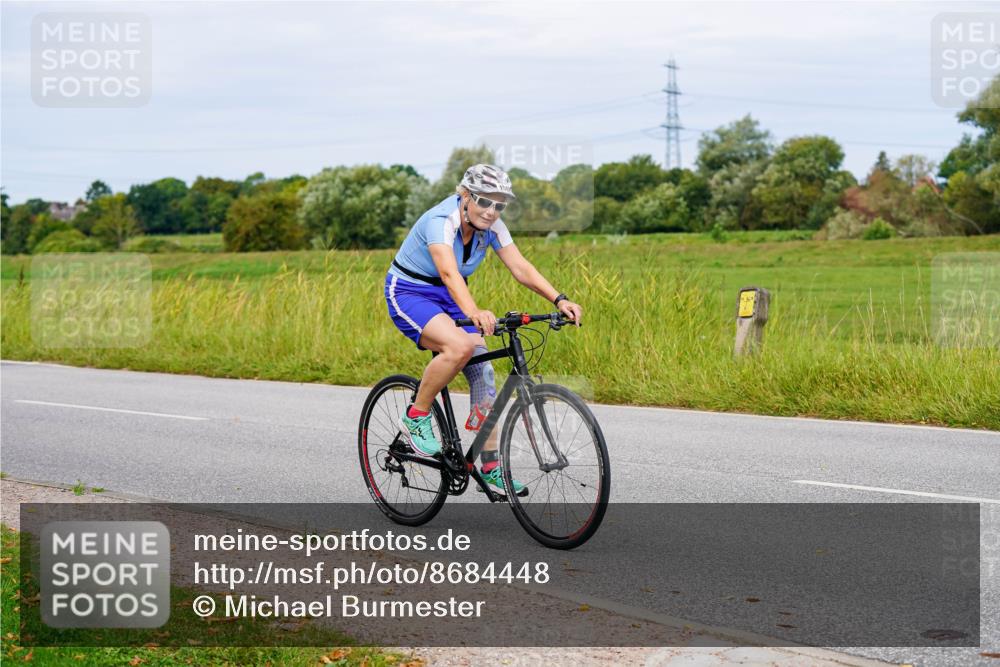 31.08.2025 - Elbe Triathlon Hamburg Michael Burmester http://msf.ph/oto/8684448 31.08.2025 11:20:49 Radfahren 1349, 1507, 1523 meine-sportfotos.de