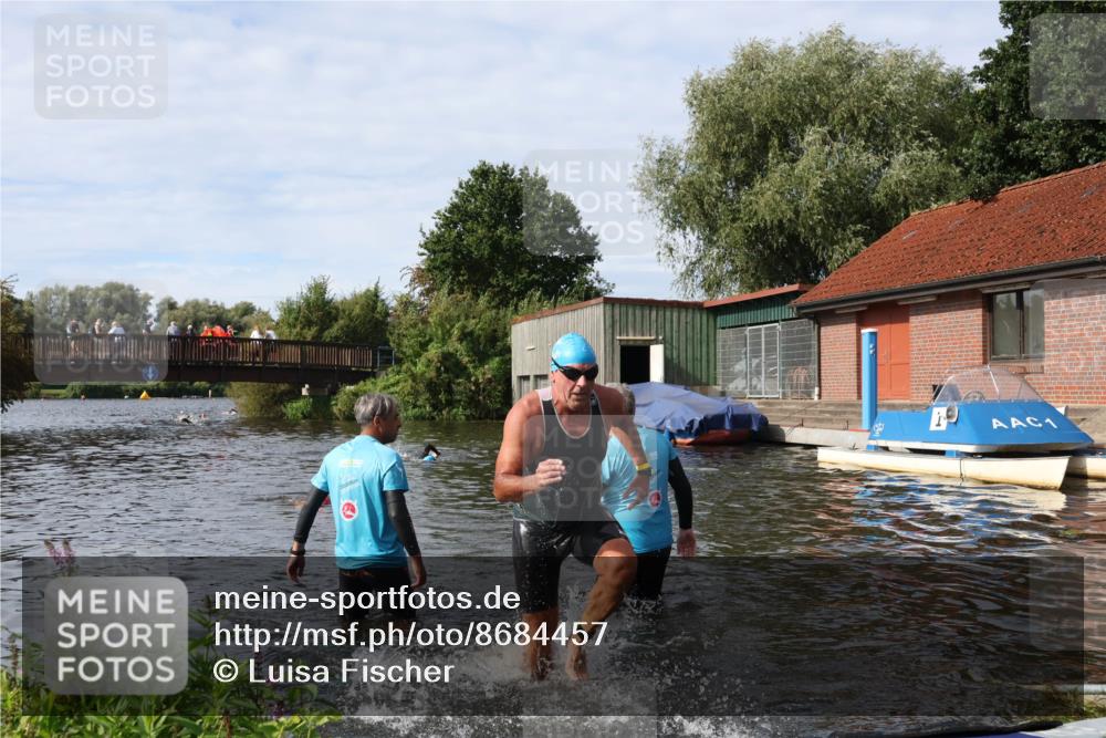 31.08.2025 - Elbe Triathlon Hamburg Luisa Fischer http://msf.ph/oto/8684457 31.08.2025 10:28:27 Schwimmen 1278, 1315 meine-sportfotos.de