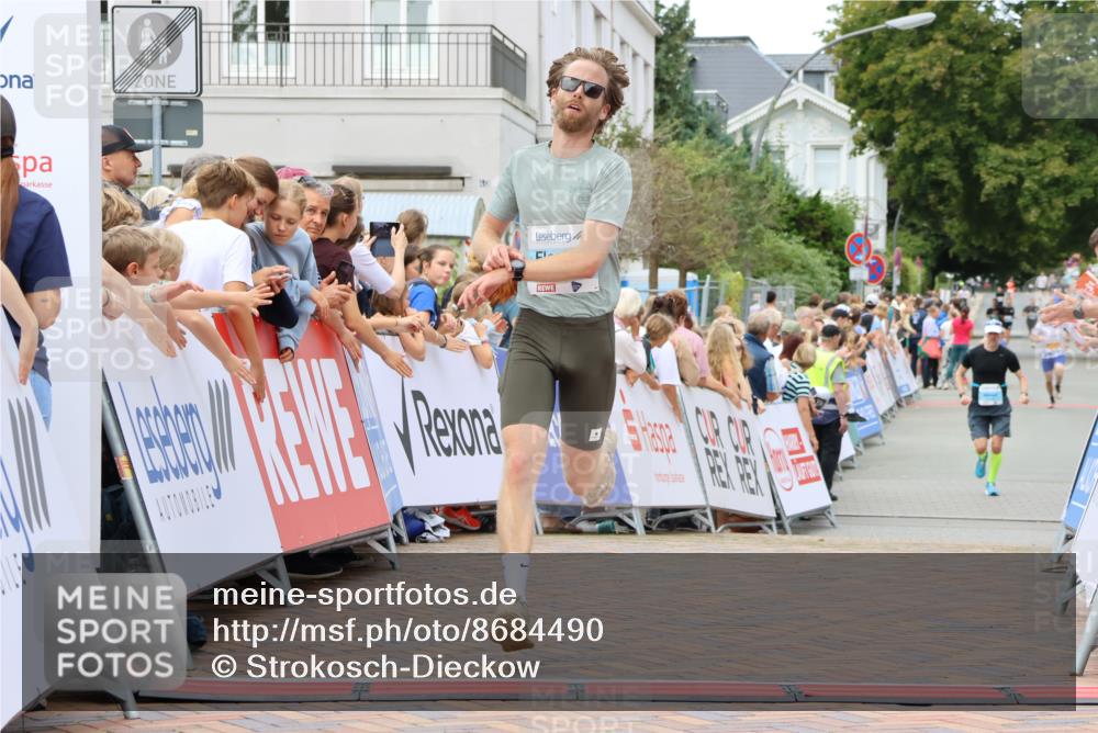 31.08.2025 - 21. Blankeneser Heldenlauf Strokosch-Dieckow http://msf.ph/oto/8684490 31.08.2025 12:02:39 Ziel 4288 meine-sportfotos.de