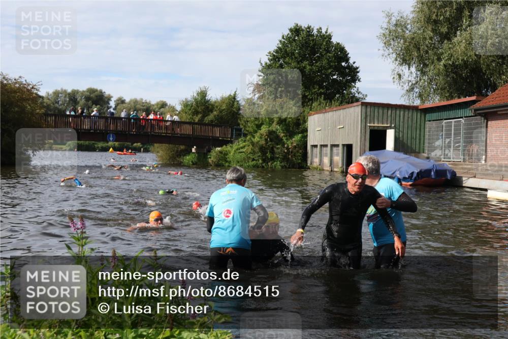 31.08.2025 - Elbe Triathlon Hamburg Luisa Fischer http://msf.ph/oto/8684515 31.08.2025 10:29:19 Schwimmen 1161, 1248, 1258, 1286, 1298 meine-sportfotos.de