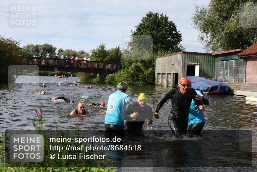 31.08.2025 - Elbe Triathlon Hamburg Luisa Fischer http://msf.ph/oto/8684518 31.08.2025 10:29:19 Schwimmen 1161, 1248, 1258, 1286, 1298 meine-sportfotos.de